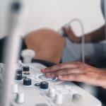 Ultraschall mit Frau